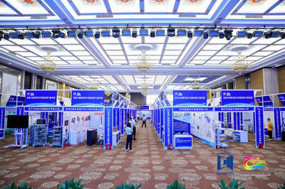 首屆中國微創(chuàng)醫(yī)療器械產(chǎn)業(yè)集群峰會(huì) 匯聚智慧，共筑未來